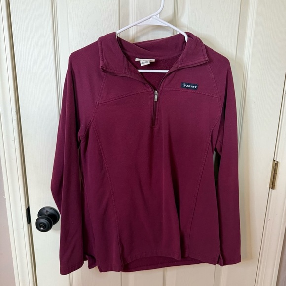 Ariat Women's Maroon collared Quarter-Zip Sweatshirt. Size Medium - Picture 1 of 8